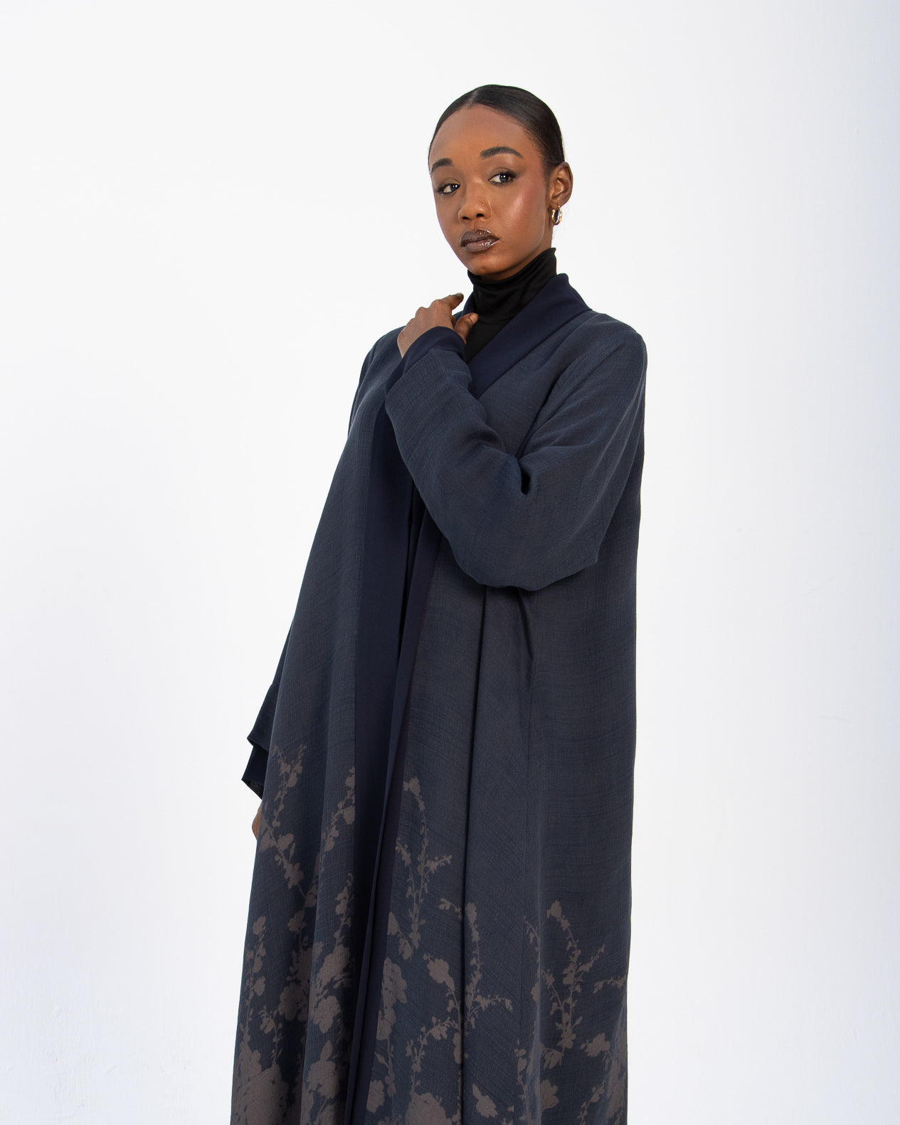 Noir Bloom Abaya - Navy