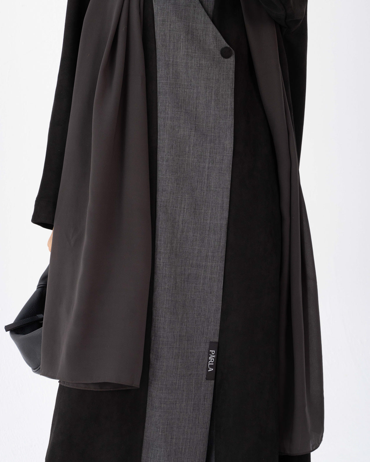 Elysian Winter Abaya - Black